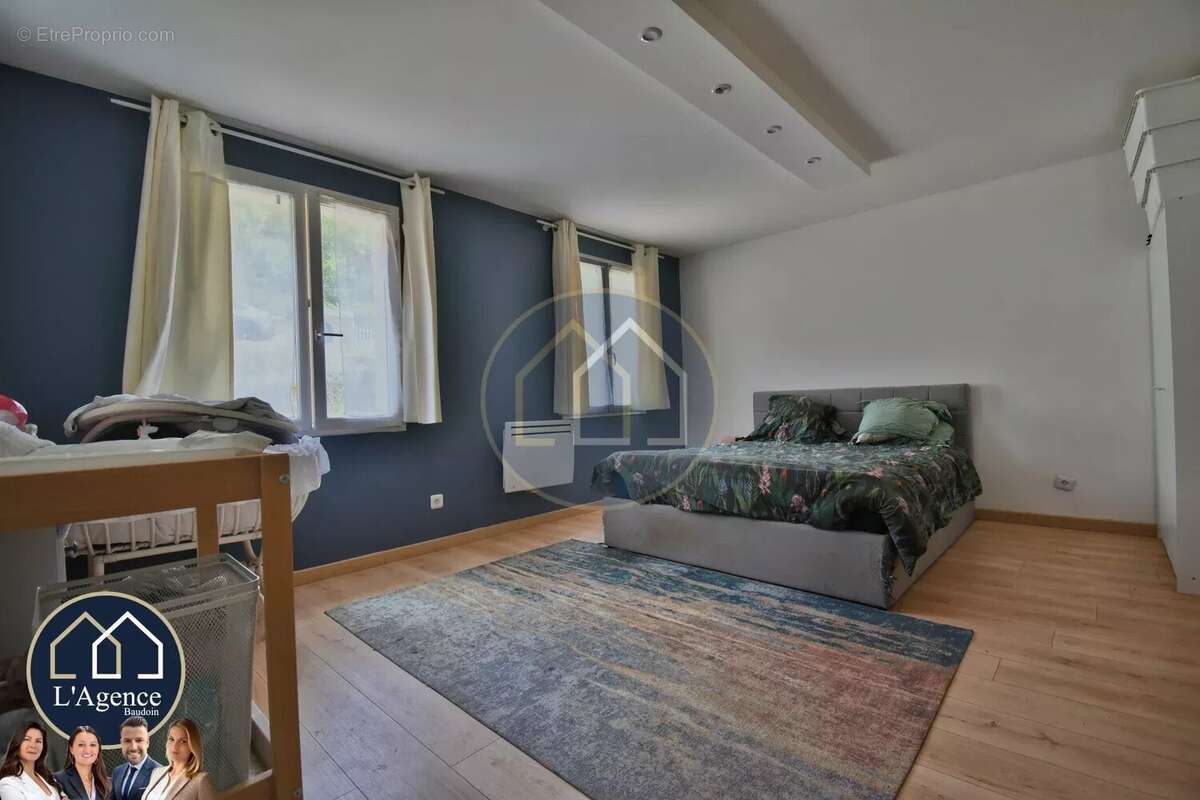 Maison à NOGENT-LE-ROI