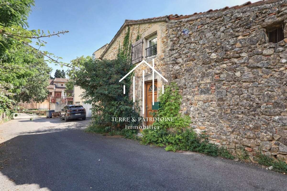 Maison à SALAVAS