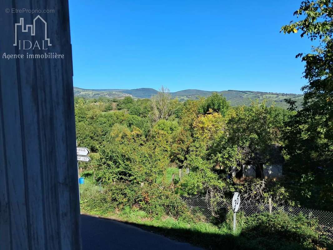 Maison à SAINT-PIERRE-DE-NOGARET