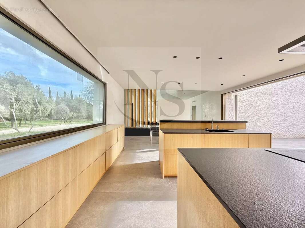 Maison à AIX-EN-PROVENCE