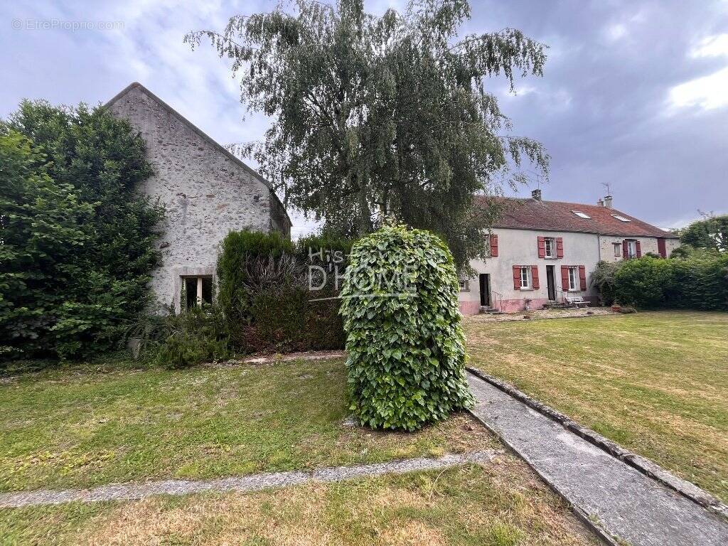Maison à TOUQUIN