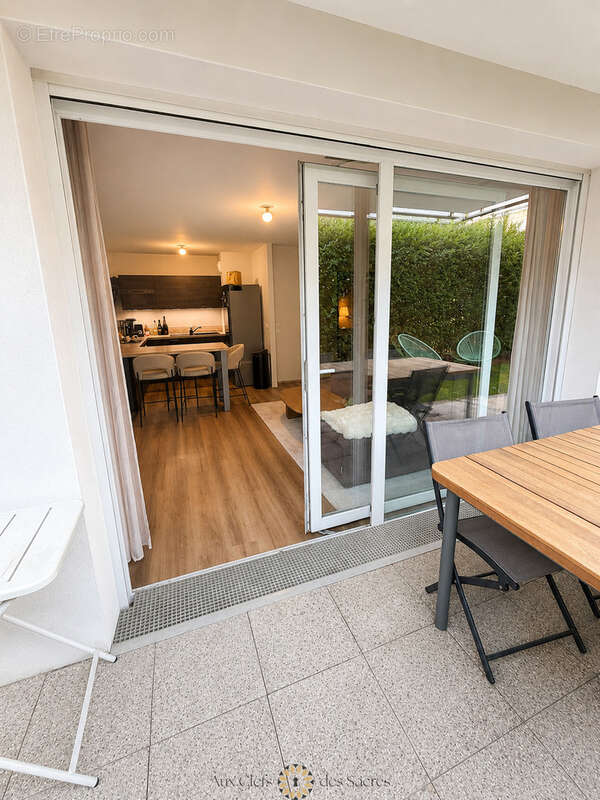 TINQUEUX Appartement T3 dans immeuble récent avec jardin et garage - photo 6