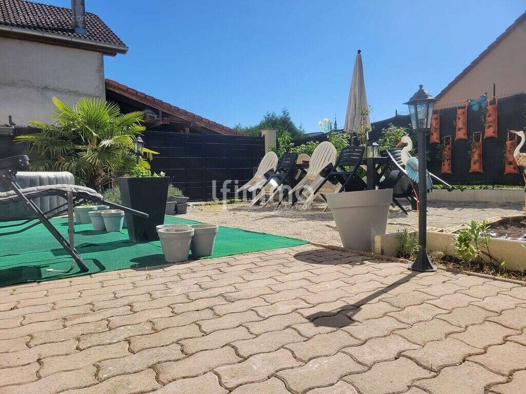 Maison 5 pièces à Delle - photo 6