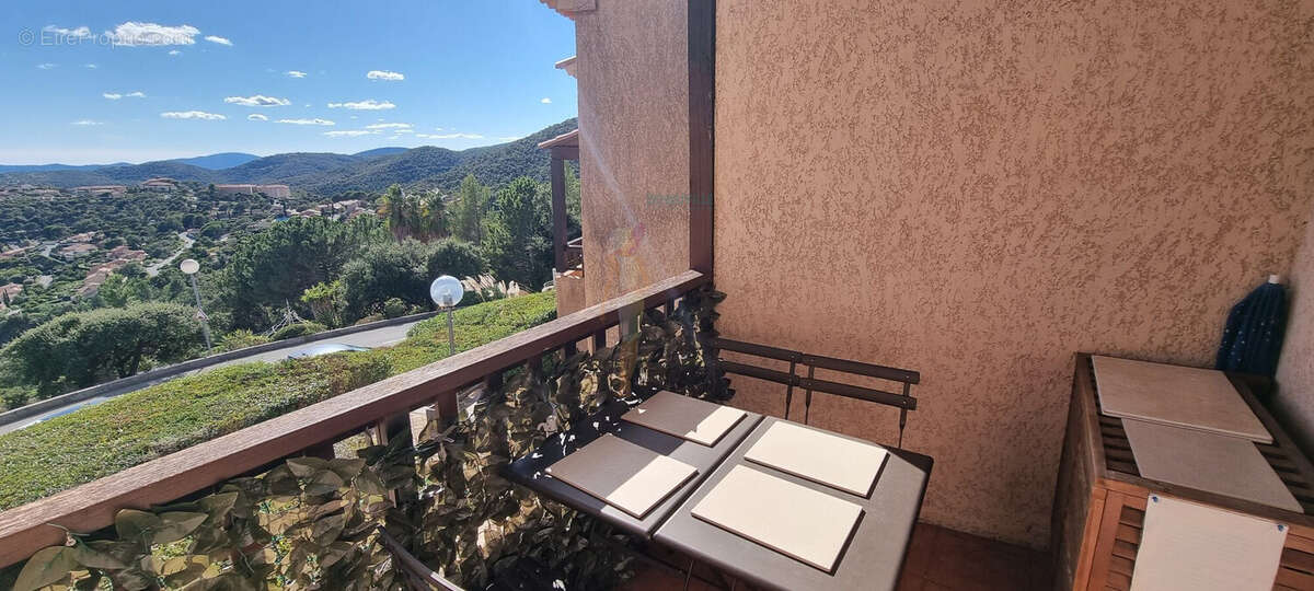 Appartement à LES ISSAMBRES