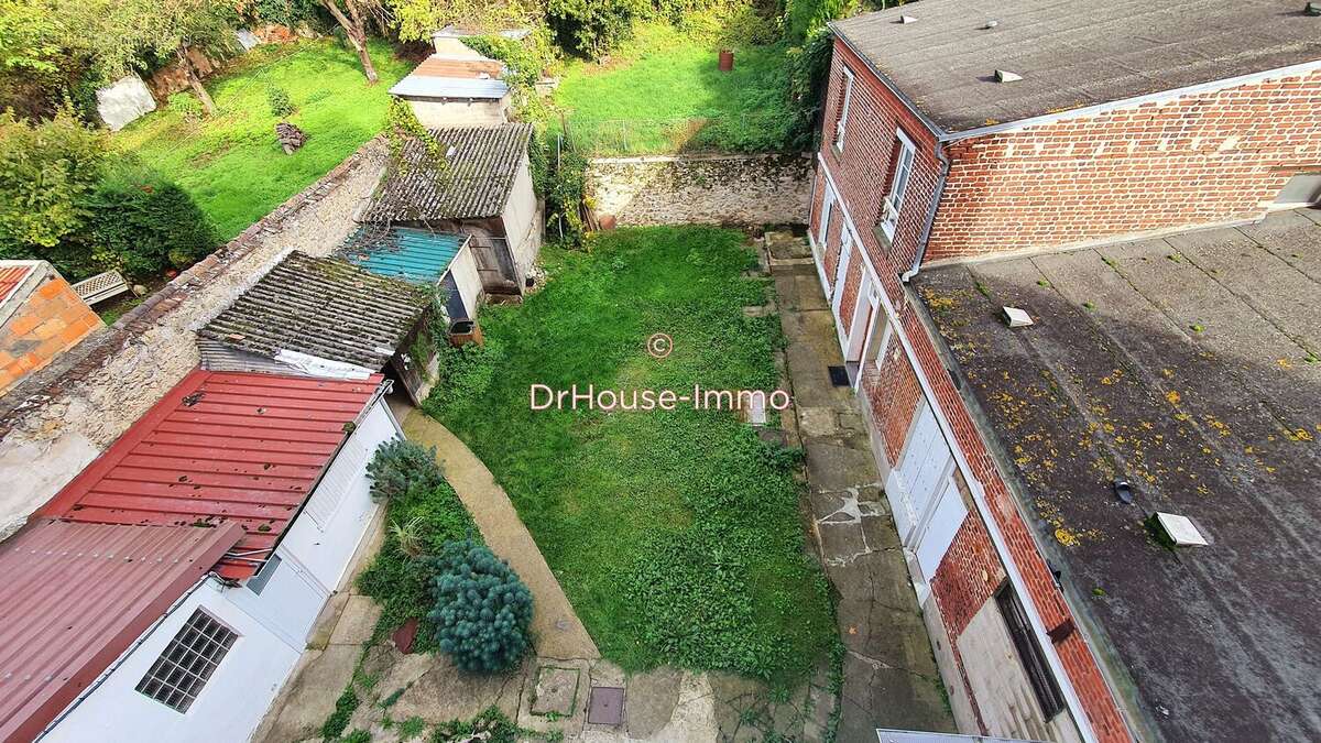 Appartement à CORBEIL-ESSONNES