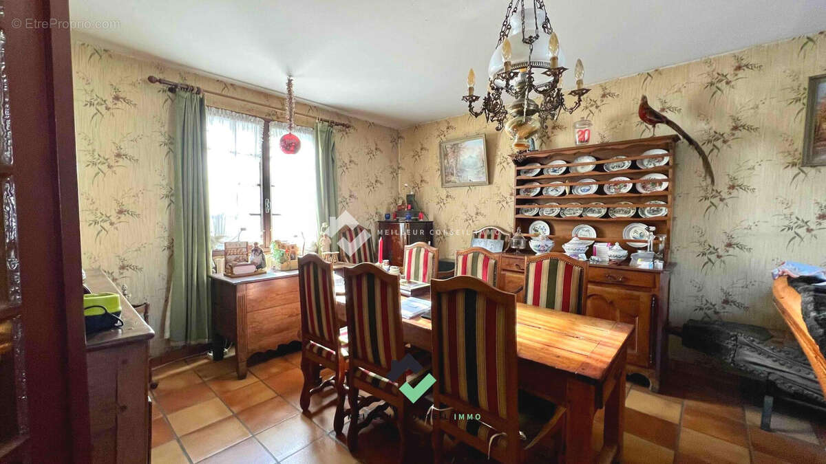 Maison à CHOISY-LE-ROI