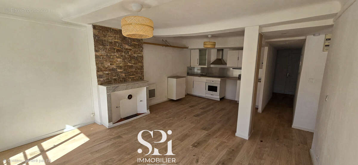 Appartement à HYERES