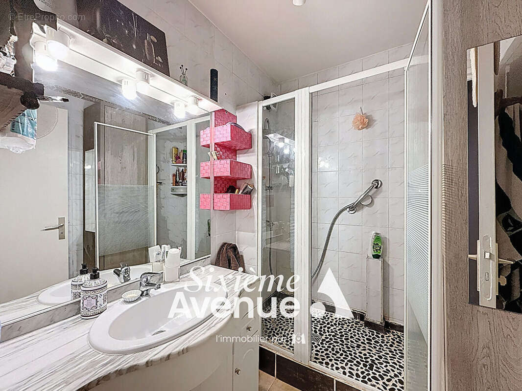 Appartement à VAULX-EN-VELIN