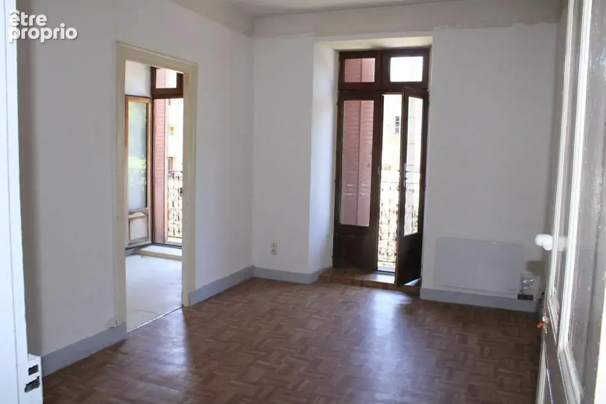 2 immeubles Ensemble immobilier avec plus de 830 m² exploitables. Fort potentiel de rentabilité - photo 18