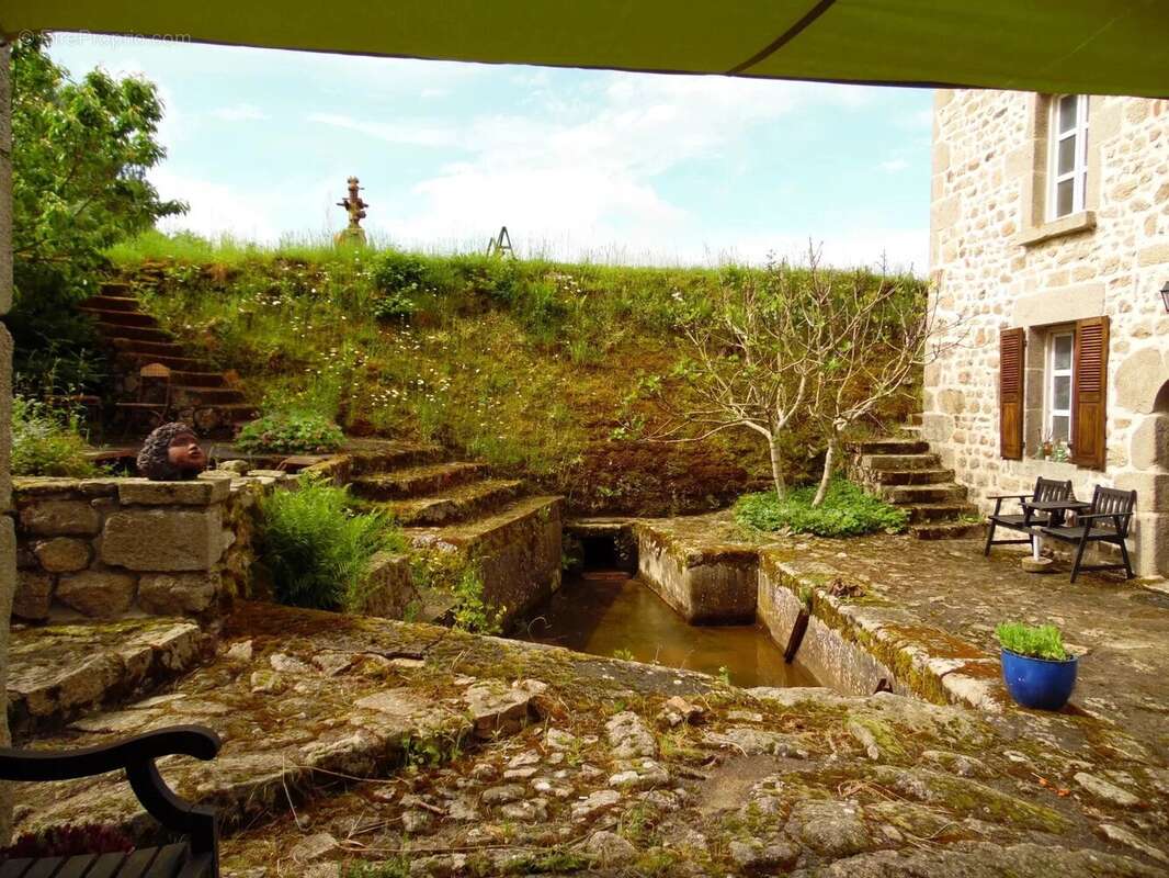 Appartement à PUY-MALSIGNAT