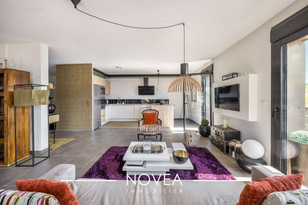 Appartement à LYON-9E