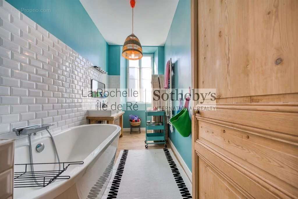 Maison à SAINTE-SOULLE