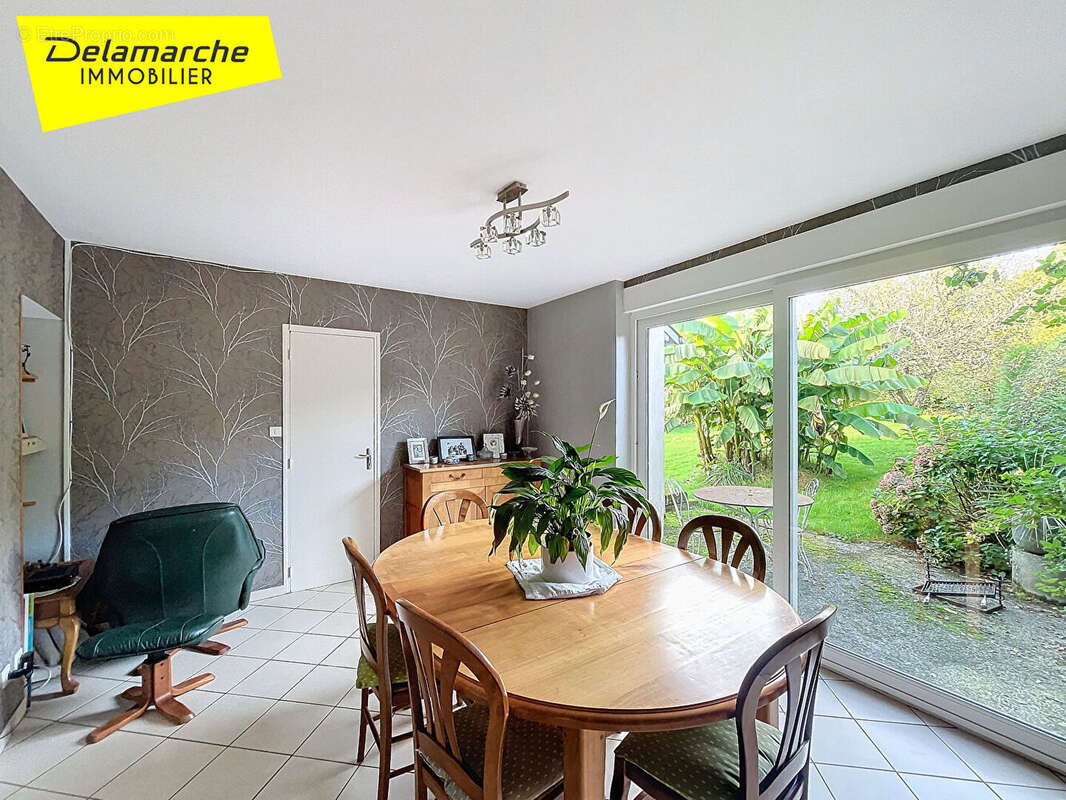 Maison à LA CHAISE-BAUDOUIN