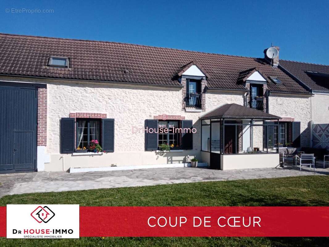 Maison à CORQUILLEROY