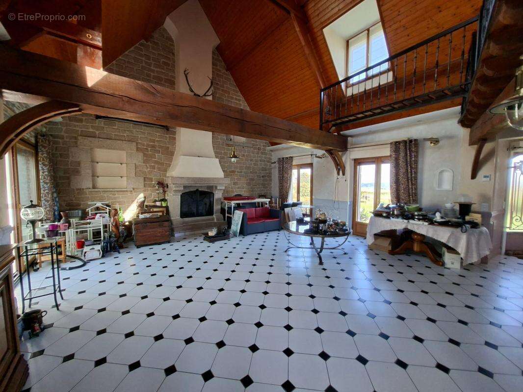 Maison à PLESTIN-LES-GREVES