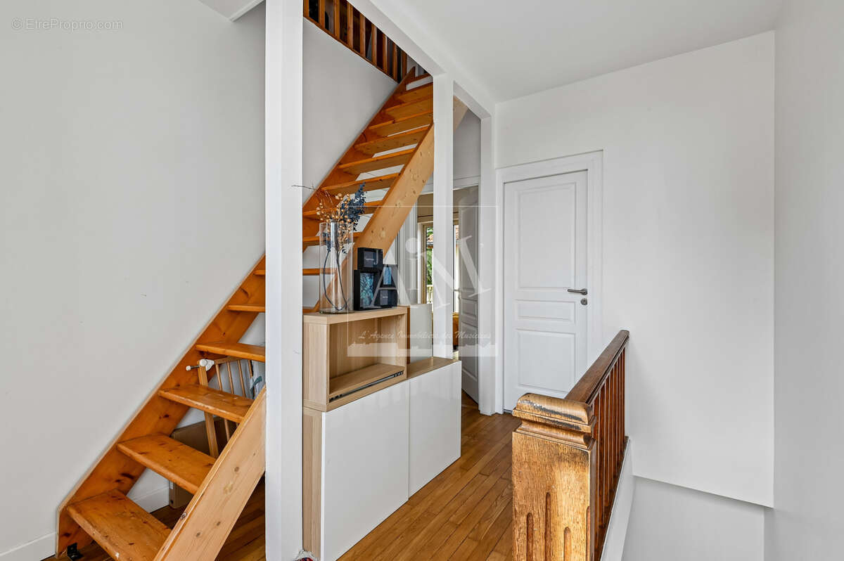 Maison à NANTERRE