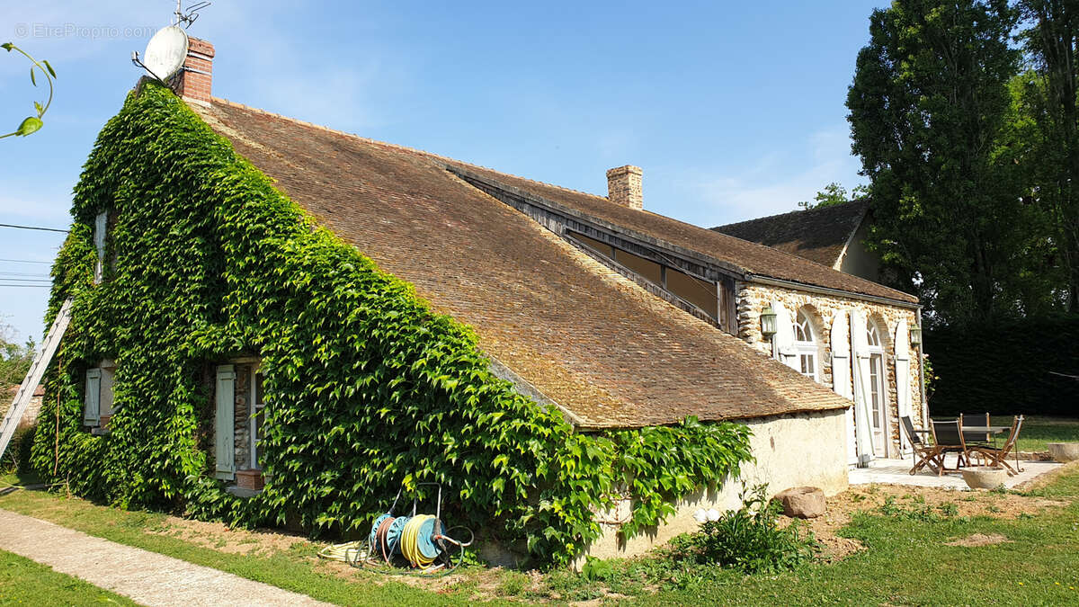 Maison à LONGNES