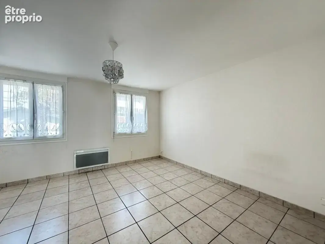 Bel Appartement 2 Pièces + Parking en Centre ville - photo 9