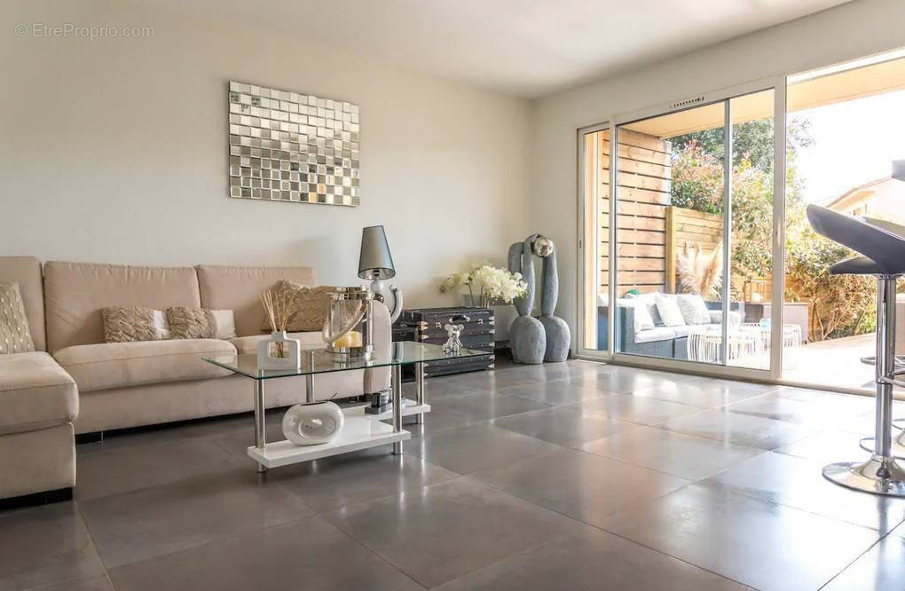 Appartement à PORTO-VECCHIO