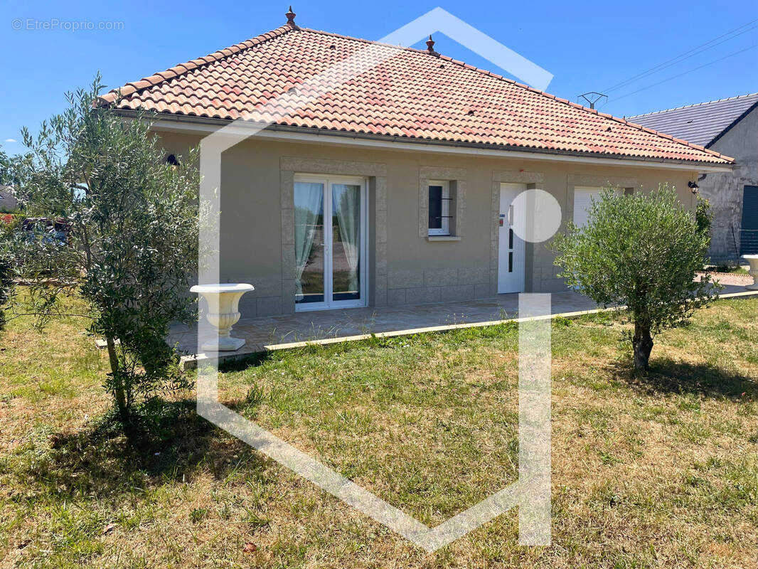 Maison à LA CHARITE-SUR-LOIRE