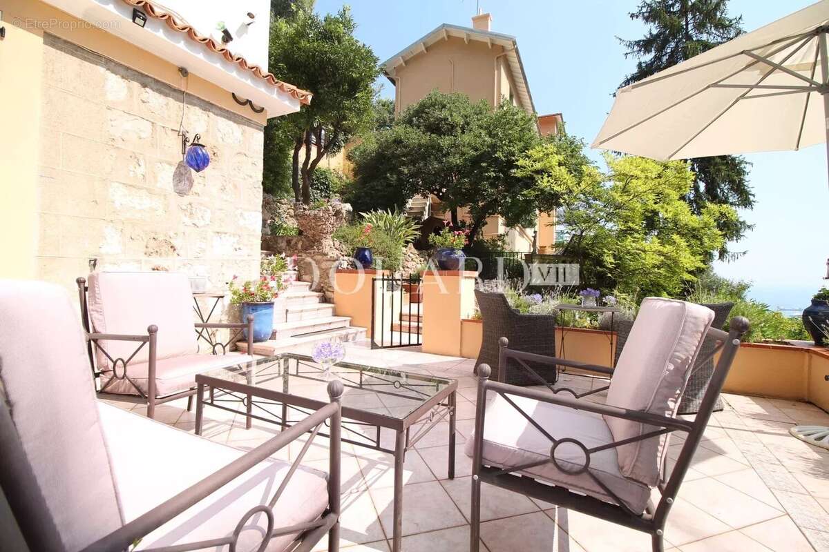 Maison à ROQUEBRUNE-CAP-MARTIN