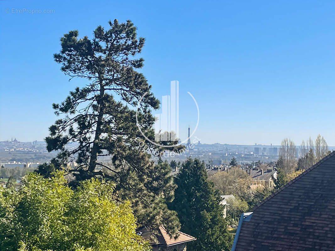 Appartement à GARCHES