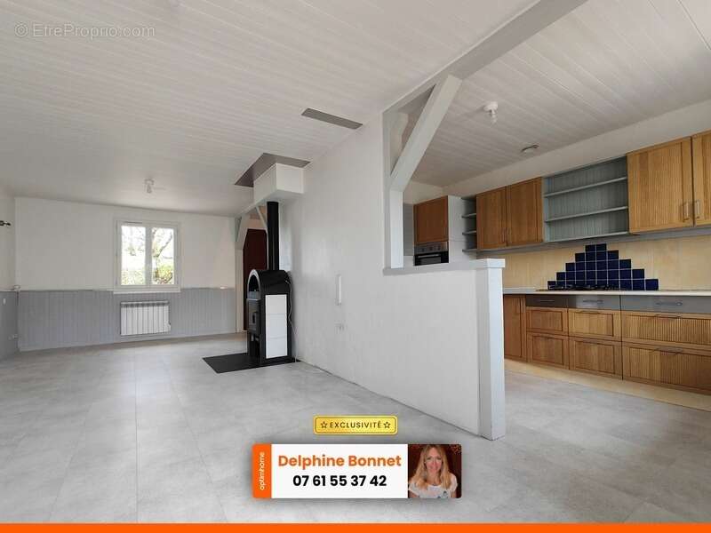 Maison à SAINT-ETIENNE-DE-CROSSEY