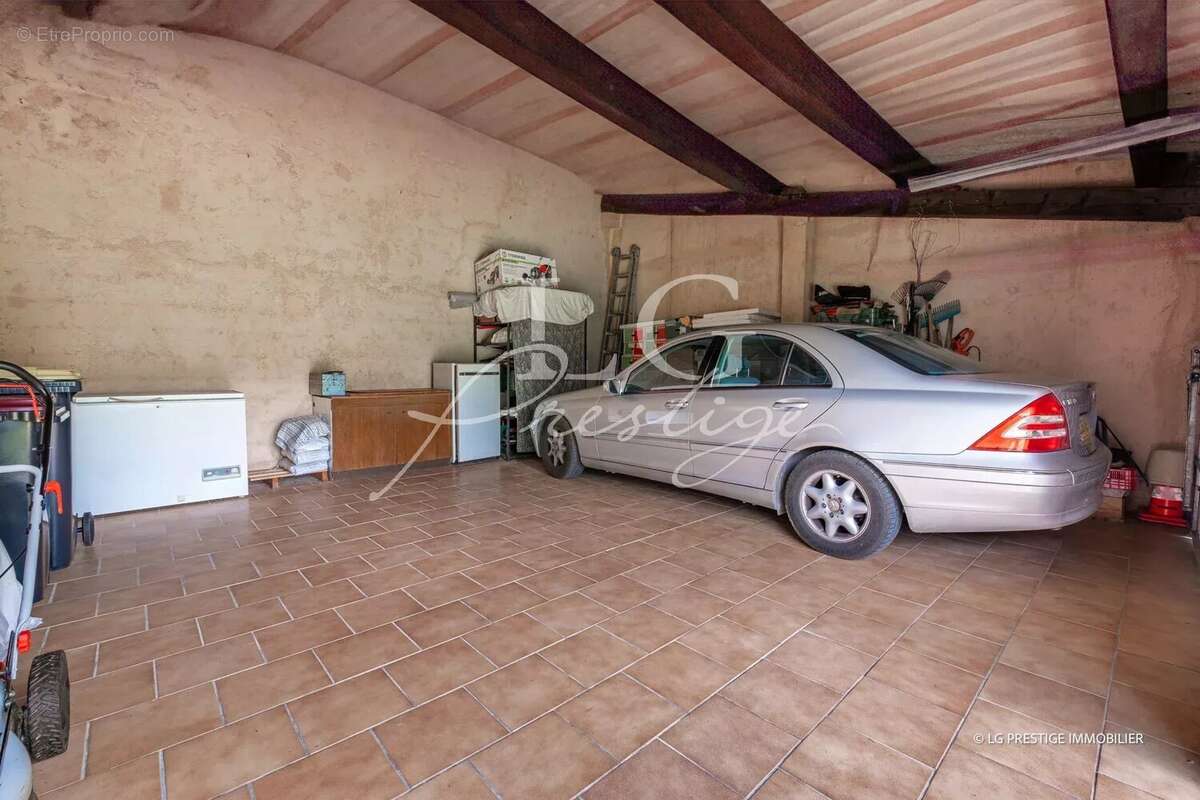 Maison à MONTAUROUX