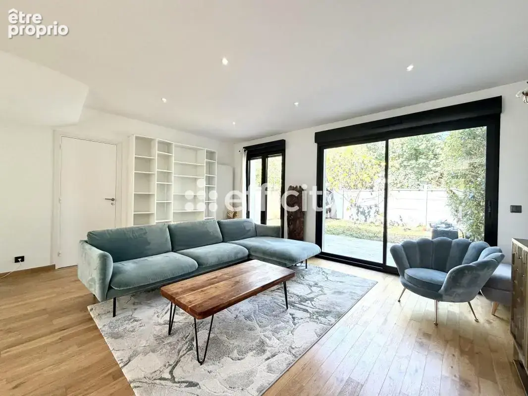 Maison 110 m² à Noisy-Le-Grand  - photo 4