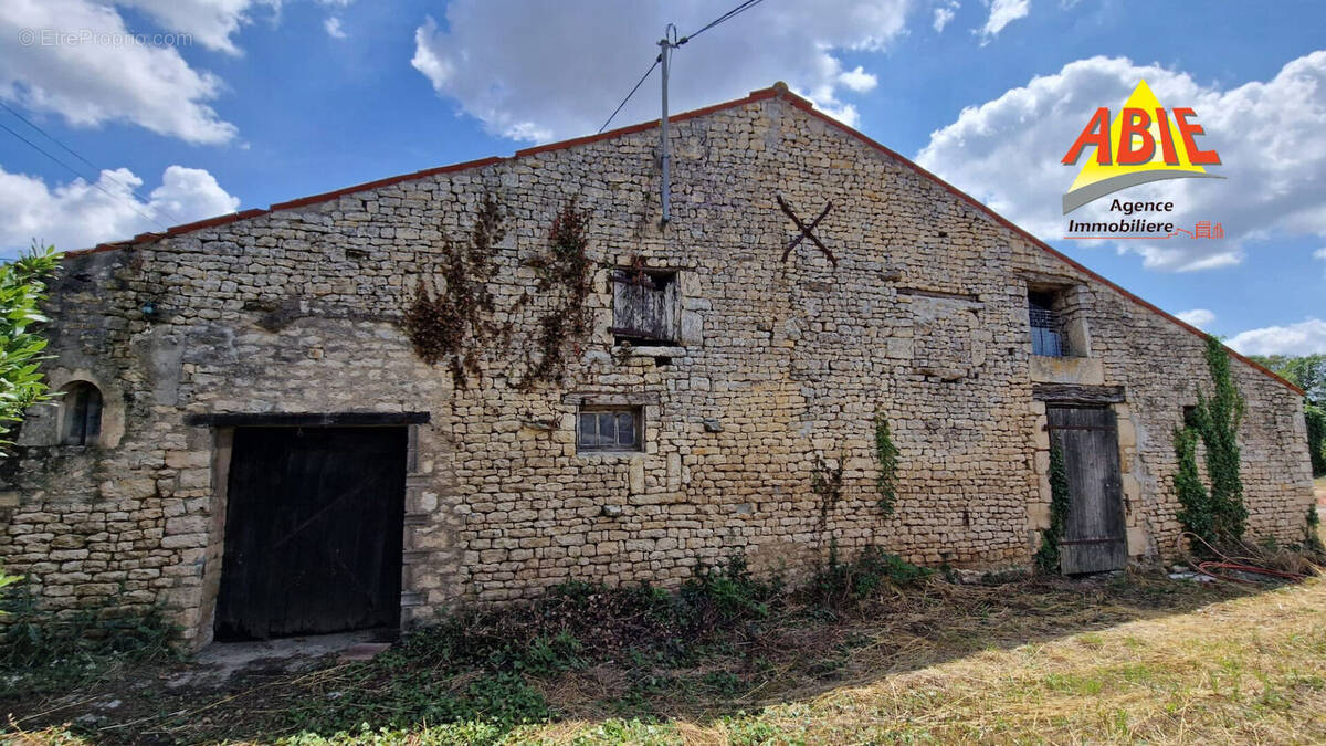 Photo 1 - Maison à MONTREUIL