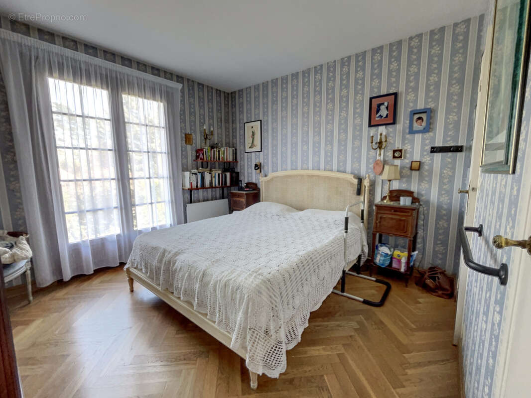 Nouveauté en exclusivité   maison familiale dans un quartier calme et recherché - photo 7