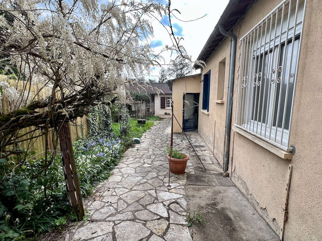 Maison à VILLENEUVE-SUR-LOT