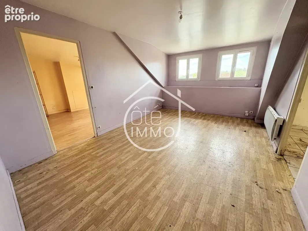 GARDONNE : Immeuble centre 6 pièces de 177m² avec cour - photo 12
