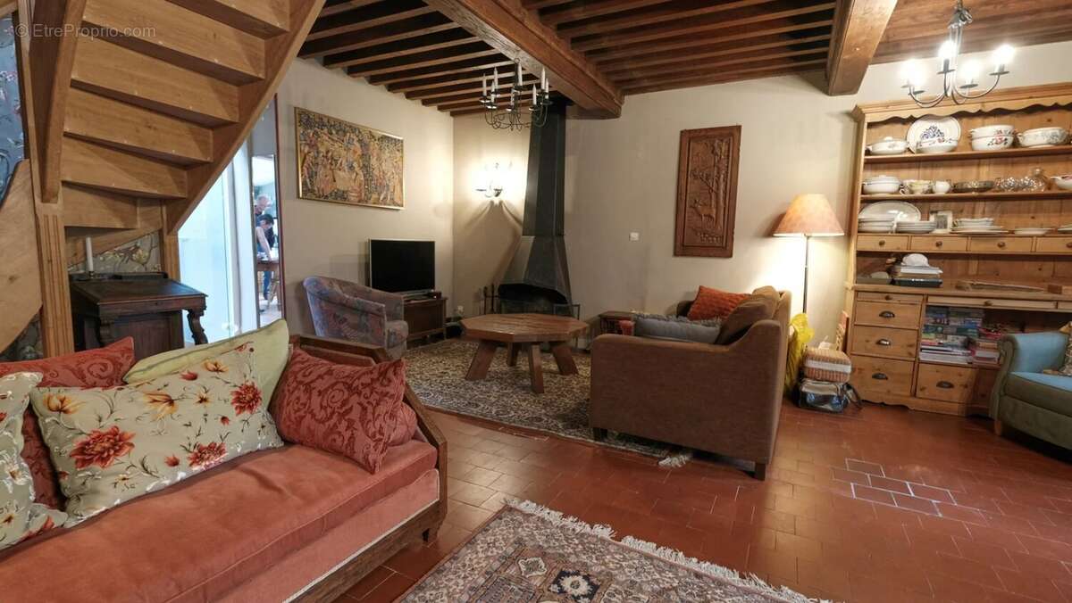 Maison à MOUX-EN-MORVAN