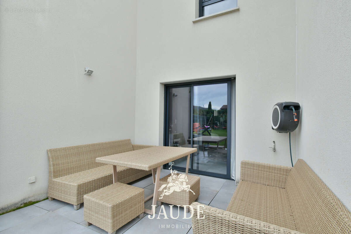 Maison mitoyenne (2018) de 121 m2 avec jardin clos   Cébazat - photo 12