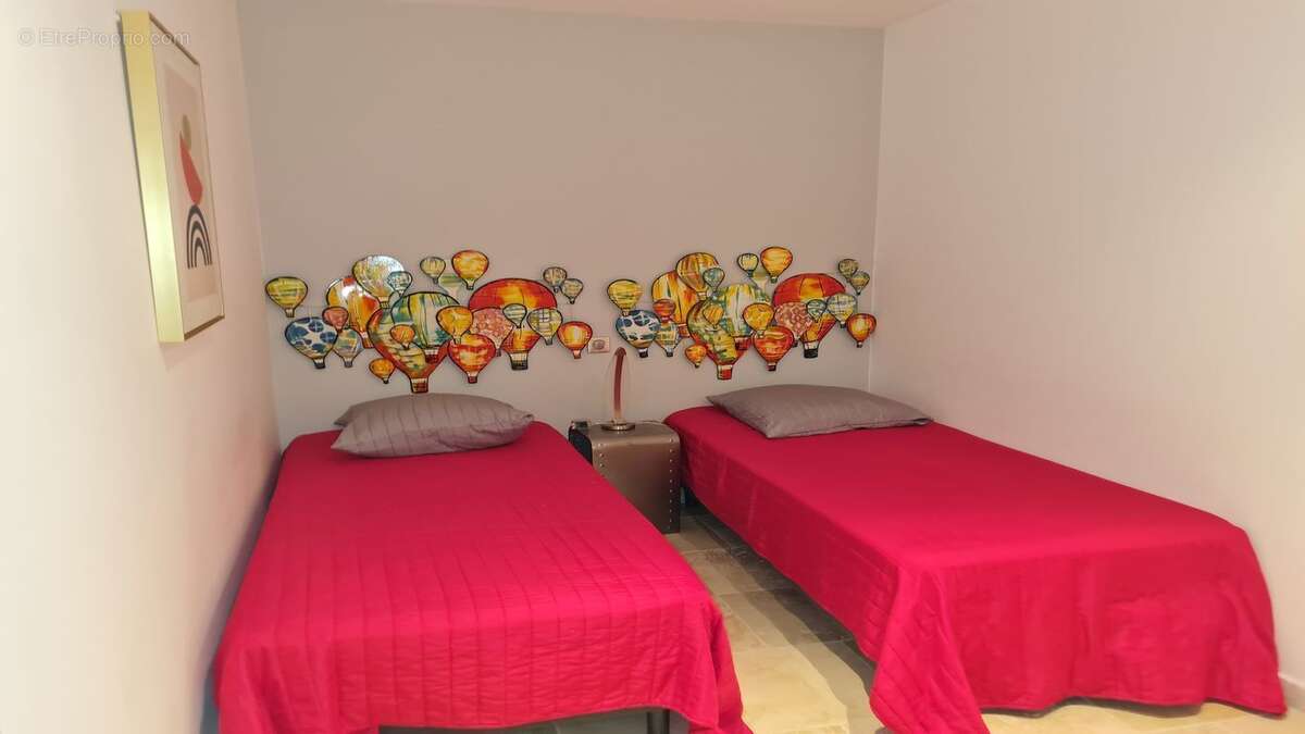 Appartement à LES ISSAMBRES