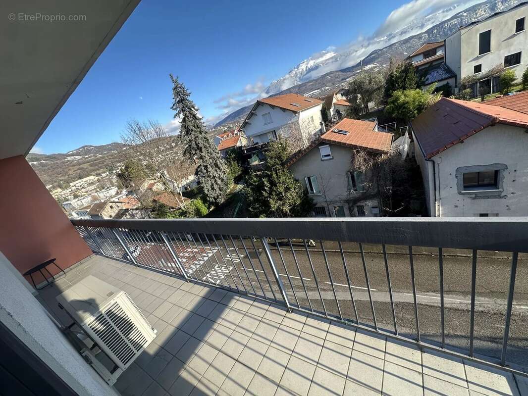 Appartement à VOIRON