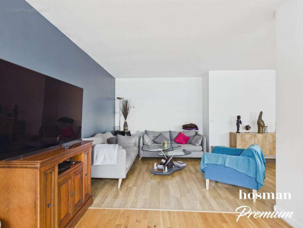 Appartement à PARIS-15E