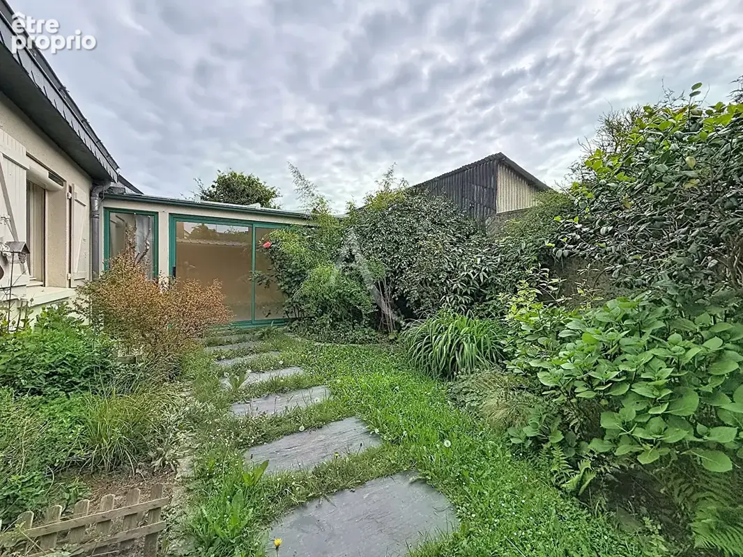 Maison familiale - Quartier Angers Doutre - 6 pièces - photo 2