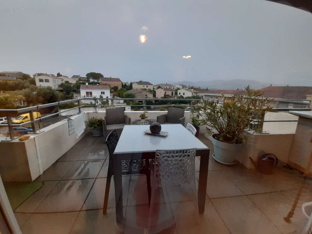 Appartement à PUGET-SUR-ARGENS