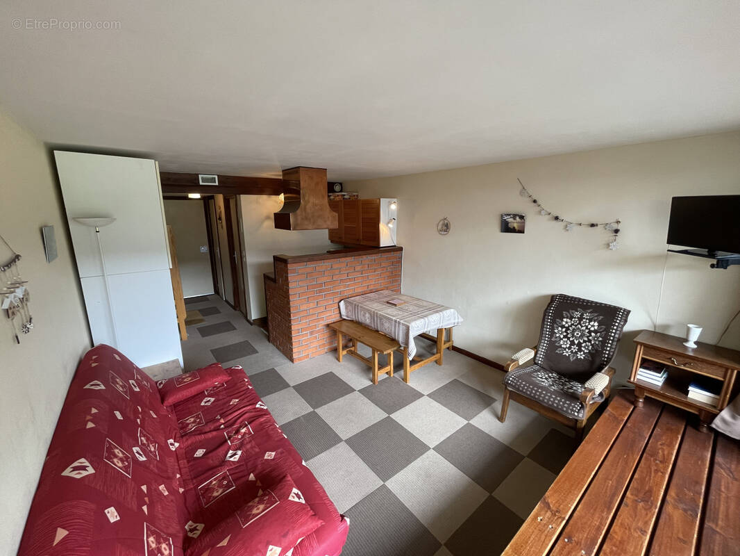 Appartement à LAVEISSIERE