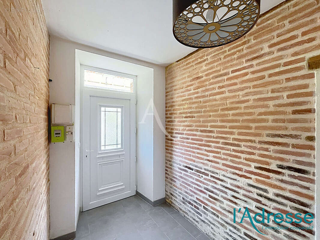 Maison à MERAL