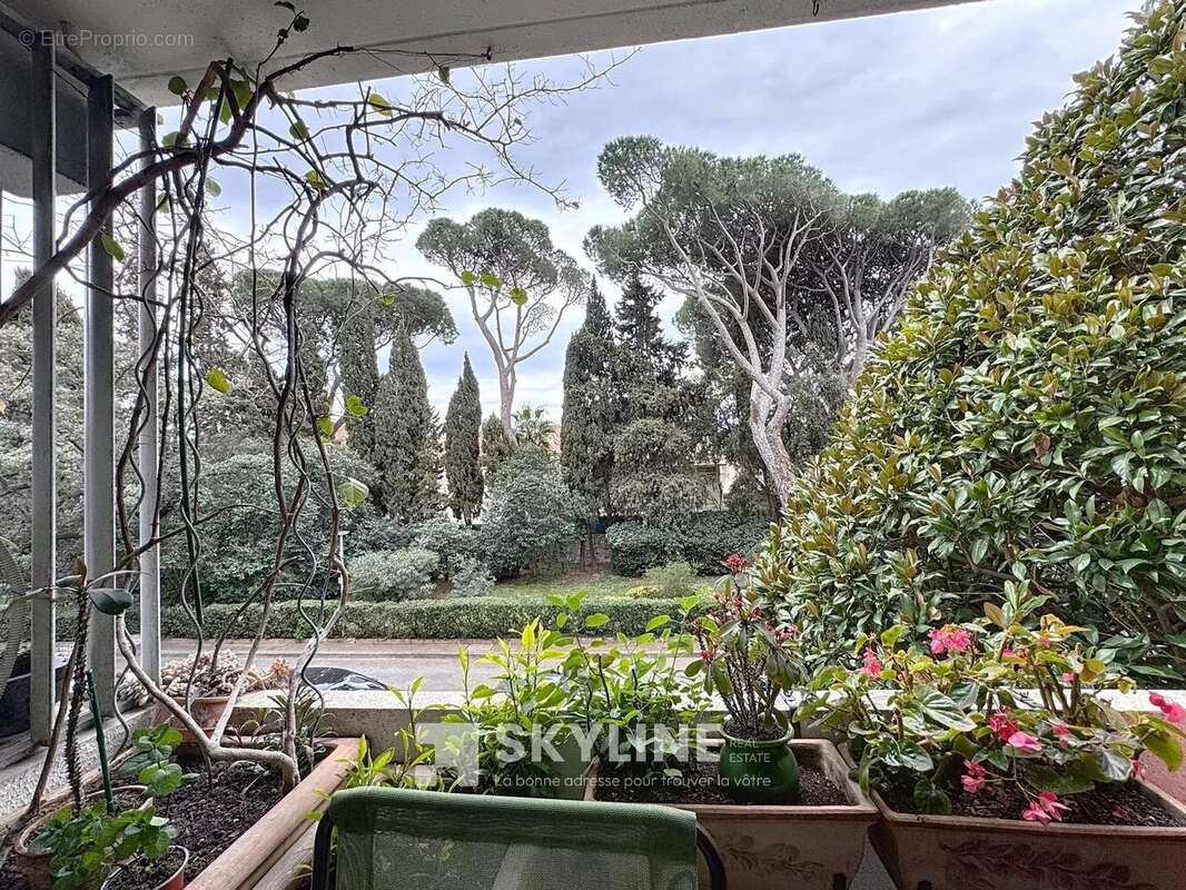 Appartement à MARSEILLE-8E