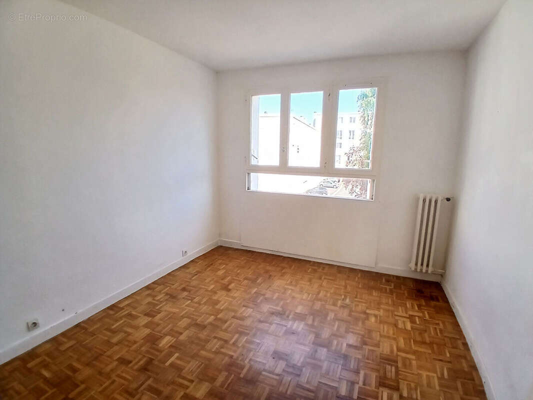 Appartement Caen 4 pièce(s) 74.58 m2 - Secteur VENOIX - photo 6