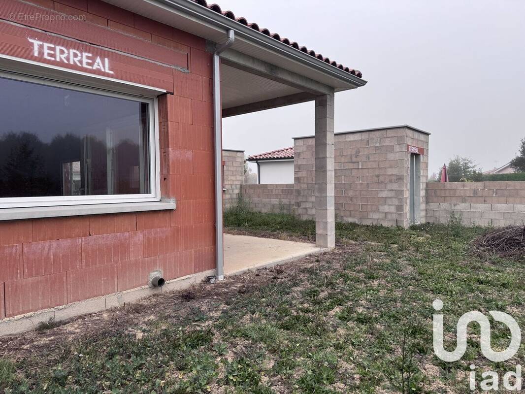 Photo 1 - Maison à MONTBETON