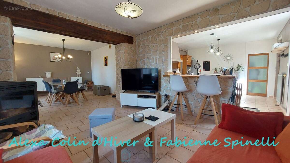 Maison à CHAVONNE