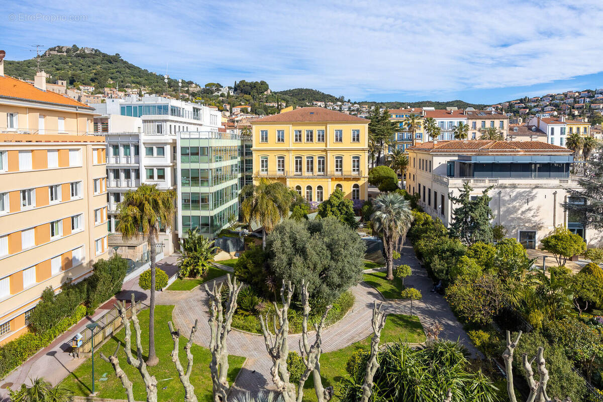 Appartement à HYERES