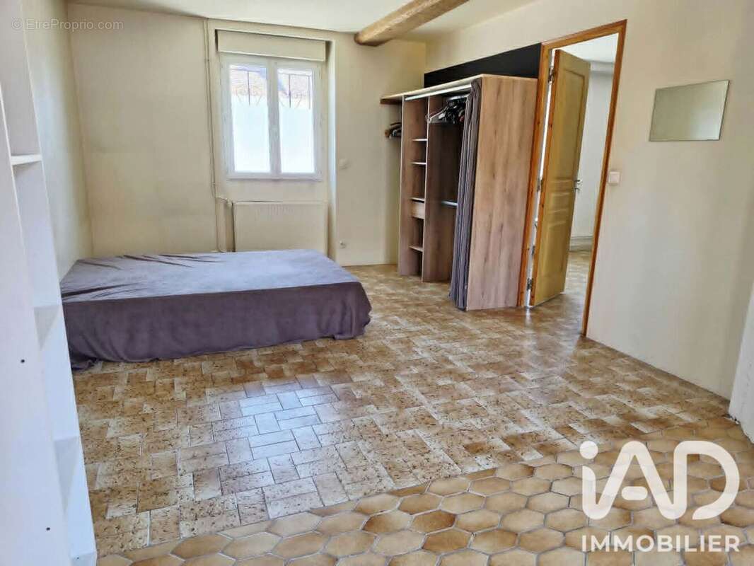 Maison 120 m² à Charmoy  - photo 9