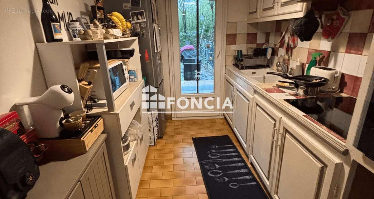 Appartement à PERTUIS