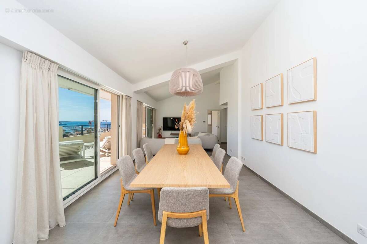 Superbe penthouse vue mer panoramique avec triple garage cannes centre - photo 11
